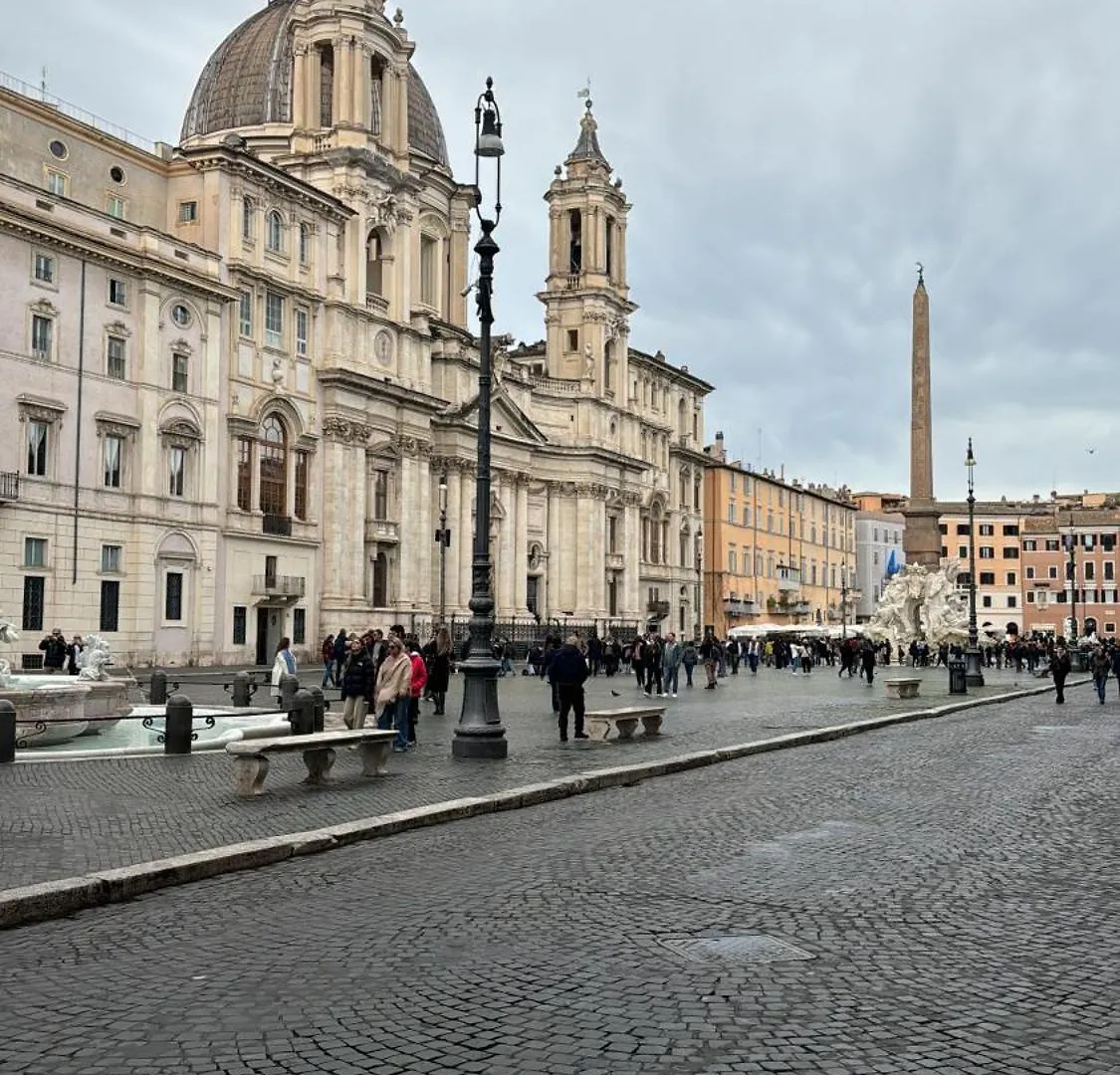 Apartment Piazza Navona Balcony Caden Suite Rome Italy
